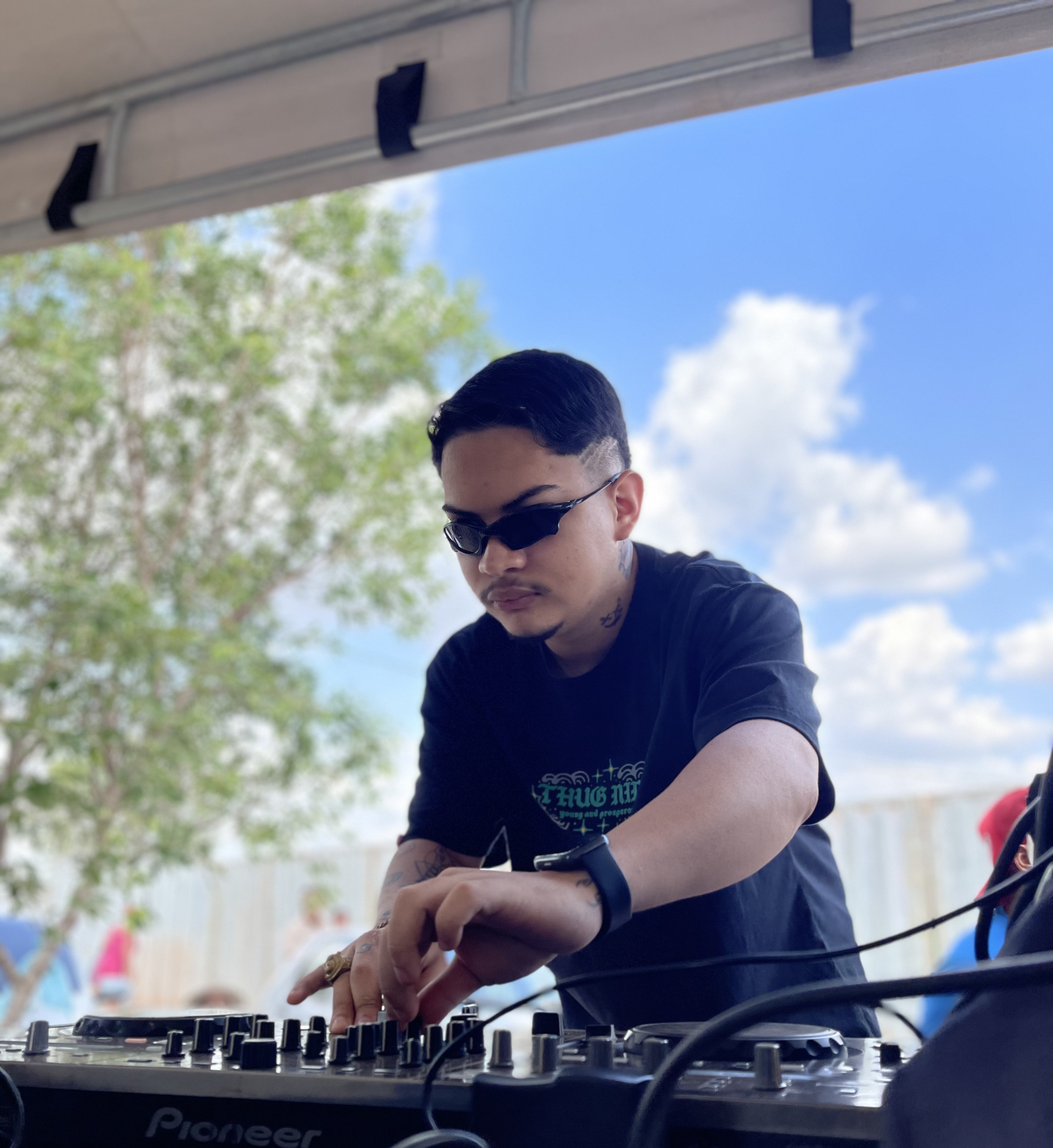 DJ GUST4VO